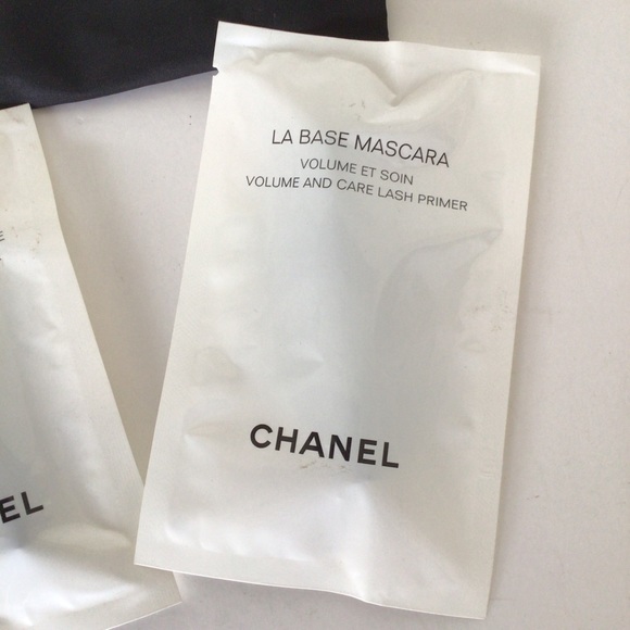 CHANEL TRAVEL SIZE MAKEUP BUNDLE AND POUCH NWT - Picture 2 of 7